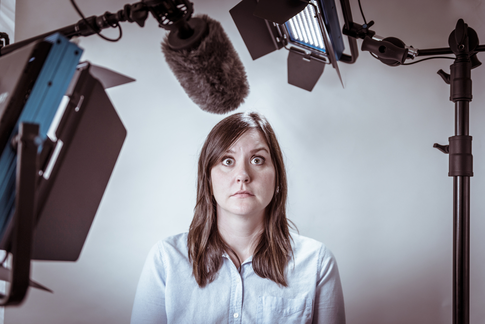 Three Methods to Avoid Being Nervous on Camera